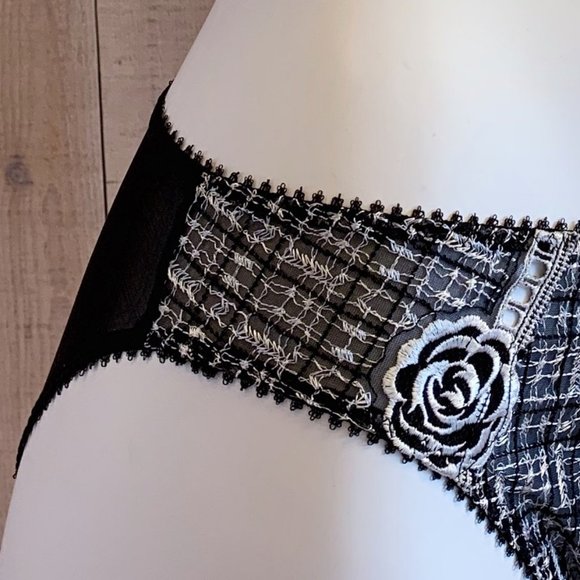 Maison Lejaby sexy, elegant, French bikini briefs* - Picture 2 of 8